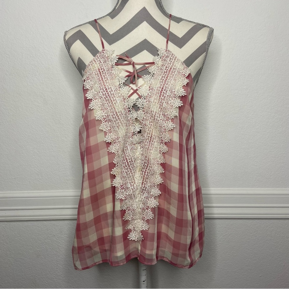 WAYF Pink Checkered Posie Lace Trim Cami Top Size L